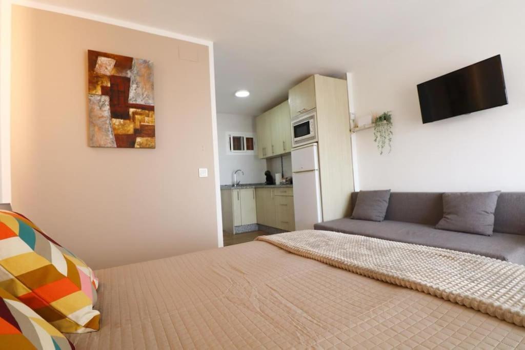 Malabiz Home Piscina Terraza Con Vistas Y Playa Benalmádena Eksteriør bilde