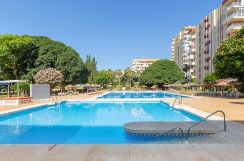 Malabiz Home Piscina Terraza Con Vistas Y Playa Benalmádena Eksteriør bilde
